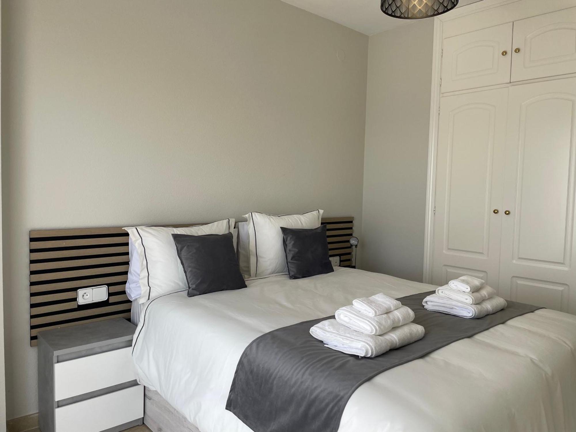 Apartamento En Marina Duquesa Castillo de Sabinillas Ngoại thất bức ảnh