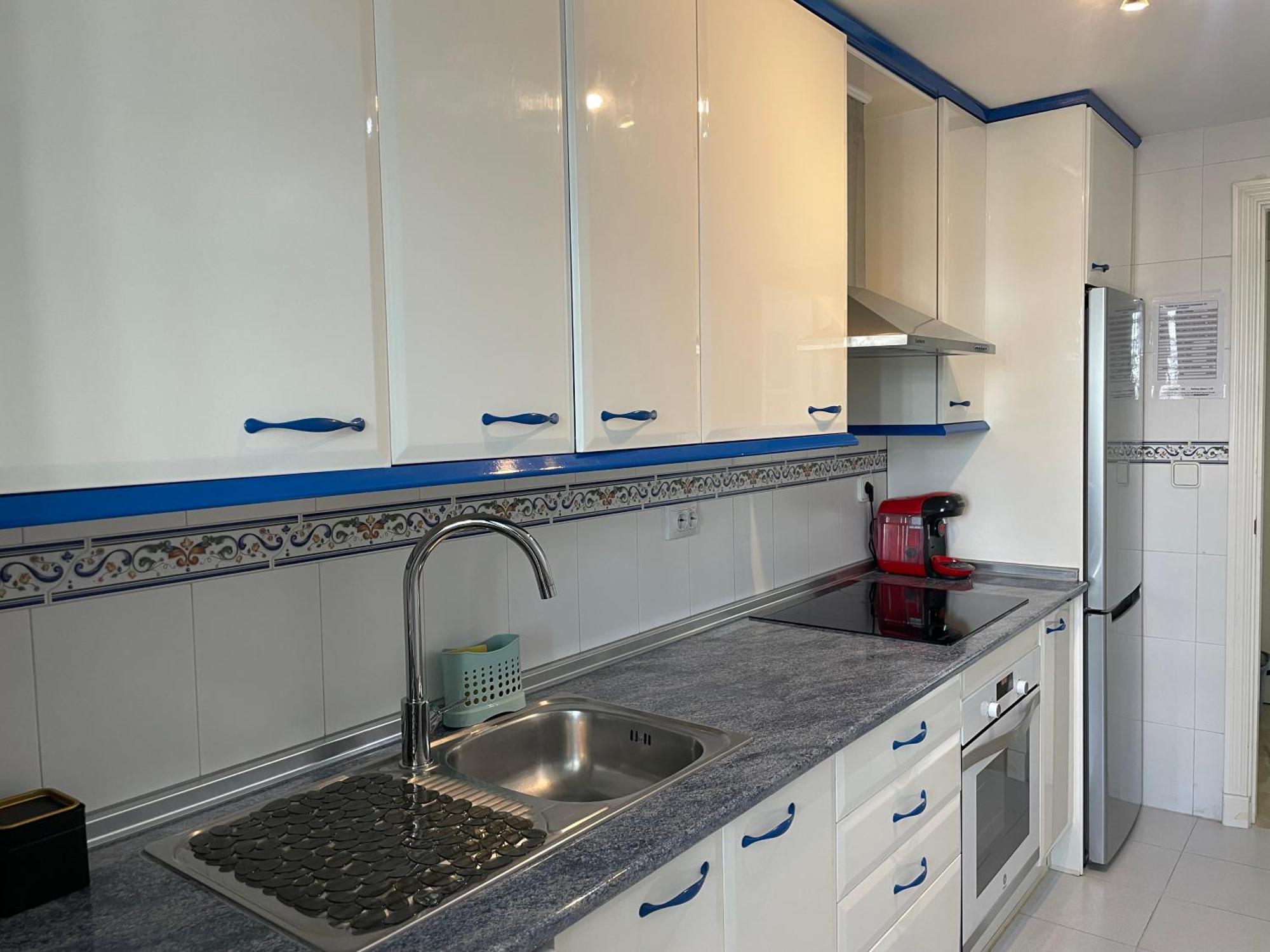 Apartamento En Marina Duquesa Castillo de Sabinillas Ngoại thất bức ảnh
